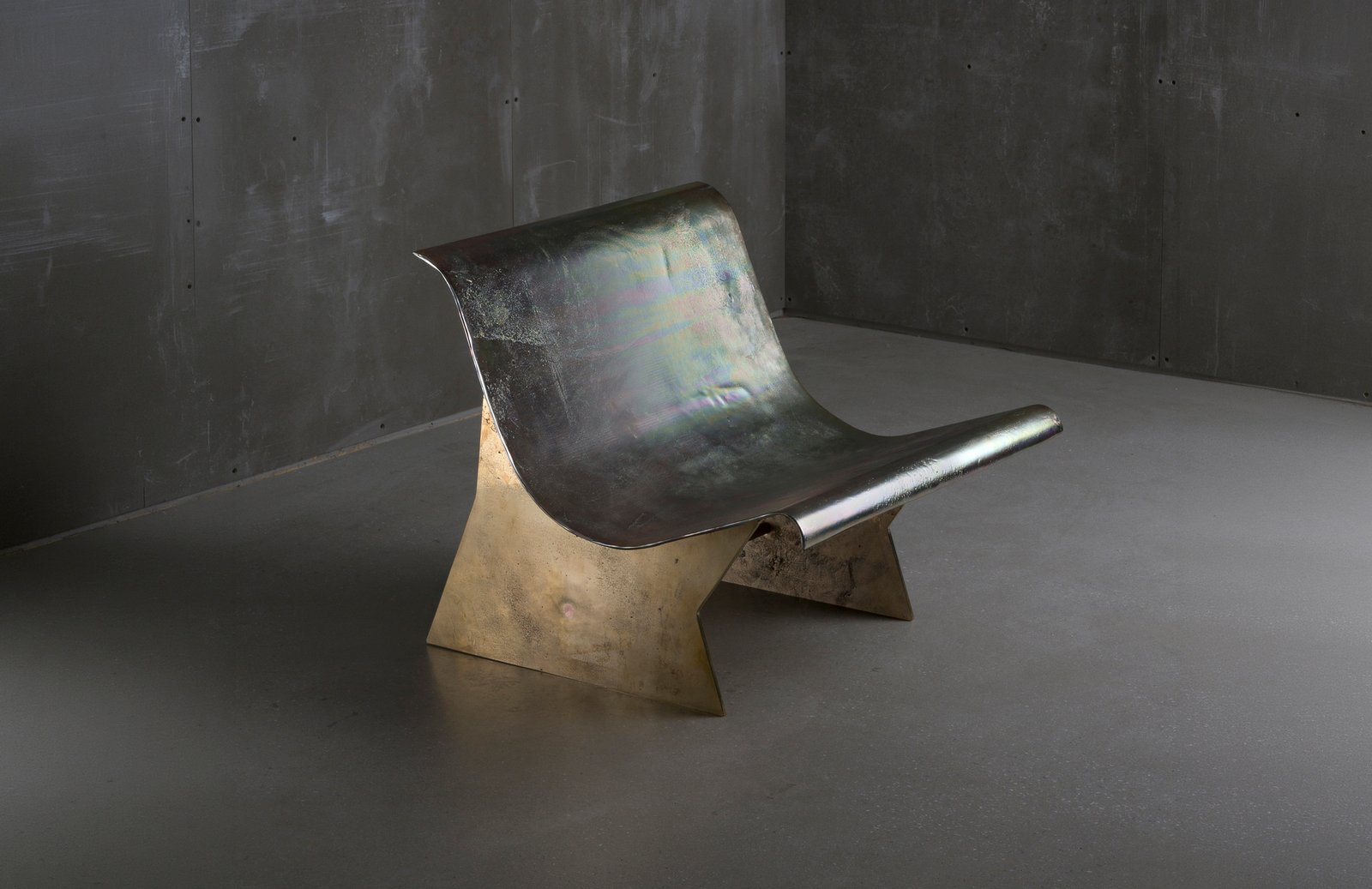 Note | 25 June | This DC1919 Lounge Chair by Vincenzo De Cotiis features a